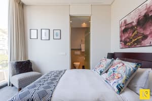 thumbnail: Interior entrance