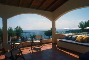 thumbnail: Balcony