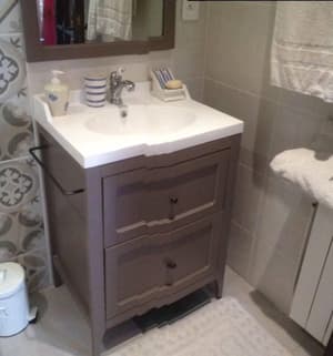 thumbnail: Bathroom sink