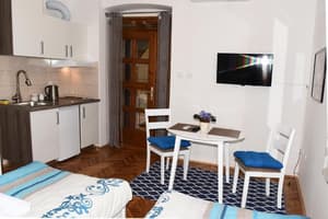 thumbnail: Living area
