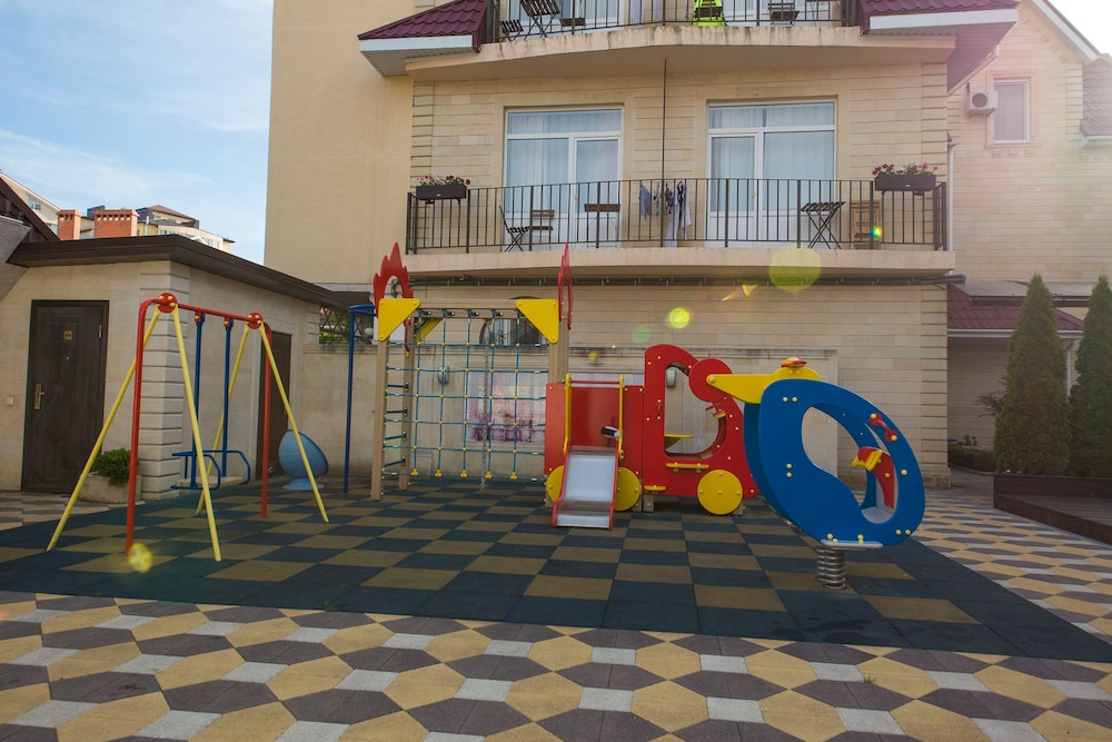 Children's play area - outdoor