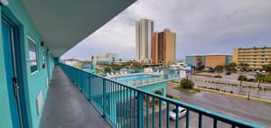 thumbnail: Balcony