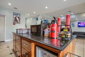 thumbnail: Coffee service