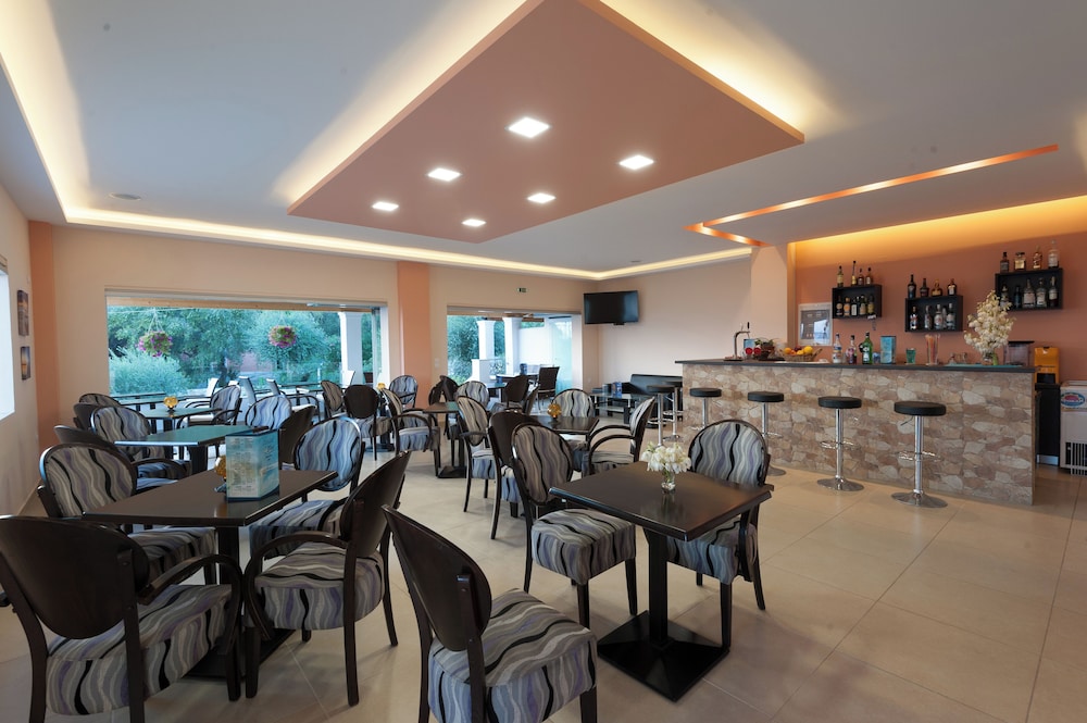 Restaurant-cafeteria