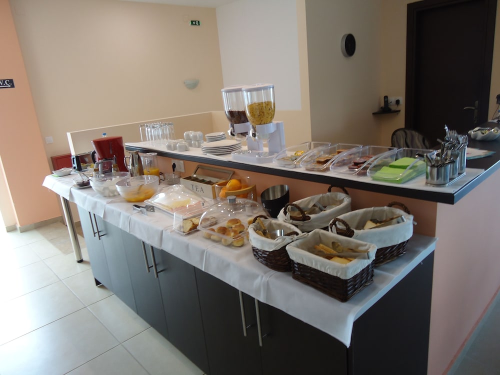 Restaurant-cafeteria