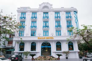 thumbnail: Exterior