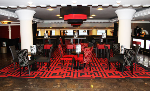 Bar and Lounge