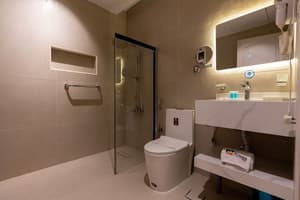 thumbnail: Bathroom
