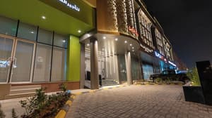 thumbnail: Exterior