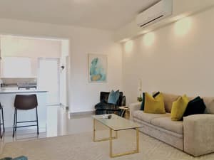thumbnail: Interior