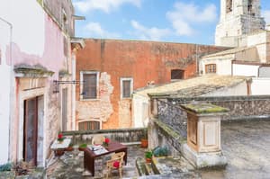 thumbnail: Terrace/patio