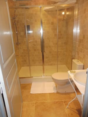 thumbnail: Bathroom shower
