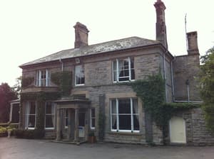thumbnail: Exterior