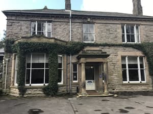 thumbnail: Exterior