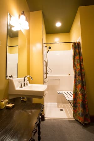 thumbnail: Bathroom