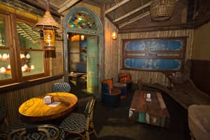 thumbnail: Restaurant