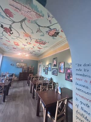 thumbnail: Dining