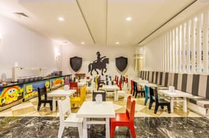 thumbnail: Restaurant