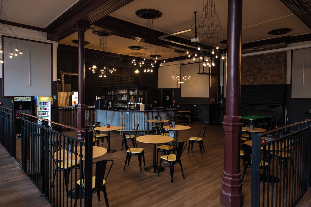 Restaurant-cafeteria