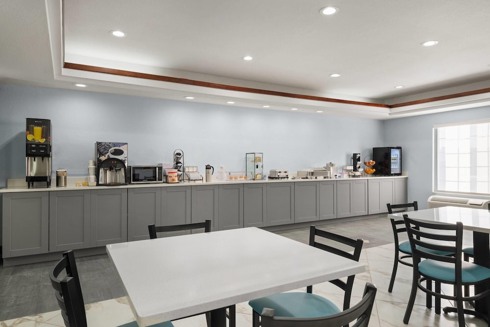 Restaurant-cafeteria