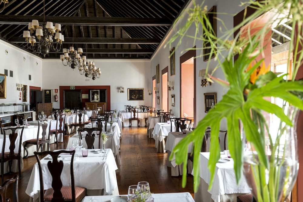 Restaurant-cafeteria