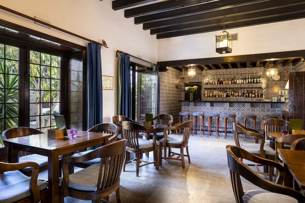 Restaurant-cafeteria