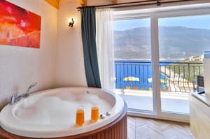 thumbnail: Jetted tub
