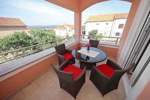 thumbnail: Balcony