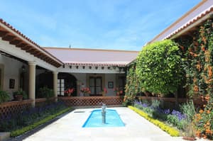 thumbnail: Interior entrance