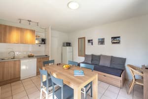 thumbnail: Living area