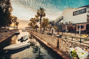 thumbnail: Exterior