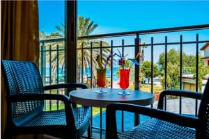 thumbnail: Terrace/patio
