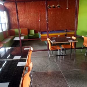 thumbnail: Bar (on property)
