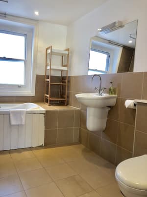 thumbnail: Bathroom