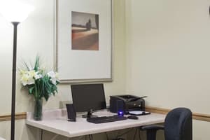 thumbnail: Business center
