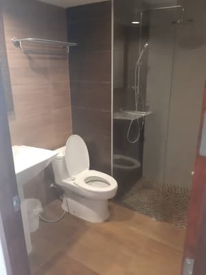 thumbnail: Bathroom
