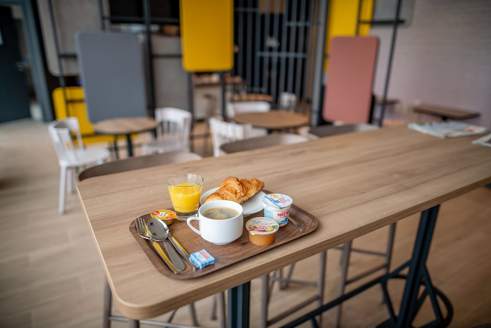 Restaurant-cafeteria