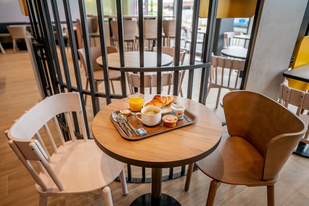 Restaurant-cafeteria