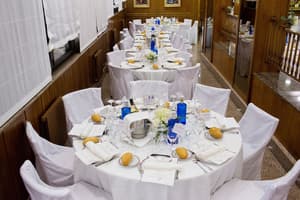 thumbnail: Restaurant