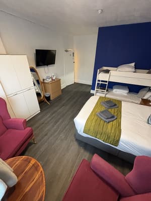 thumbnail: Room