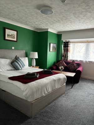 thumbnail: Room