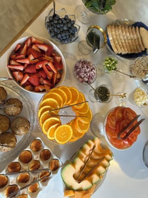 thumbnail: Breakfast buffet