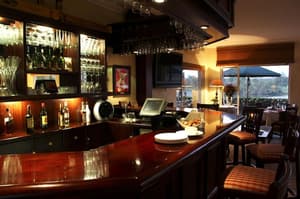 thumbnail: Bar (on property)