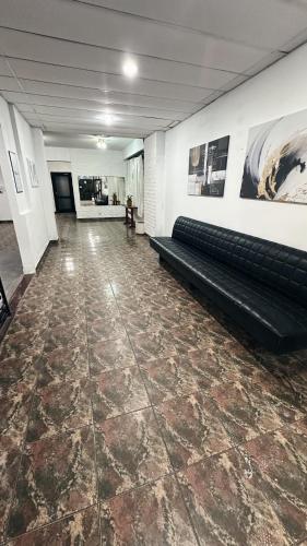 836304705.jpg