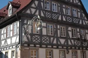 thumbnail: Exterior