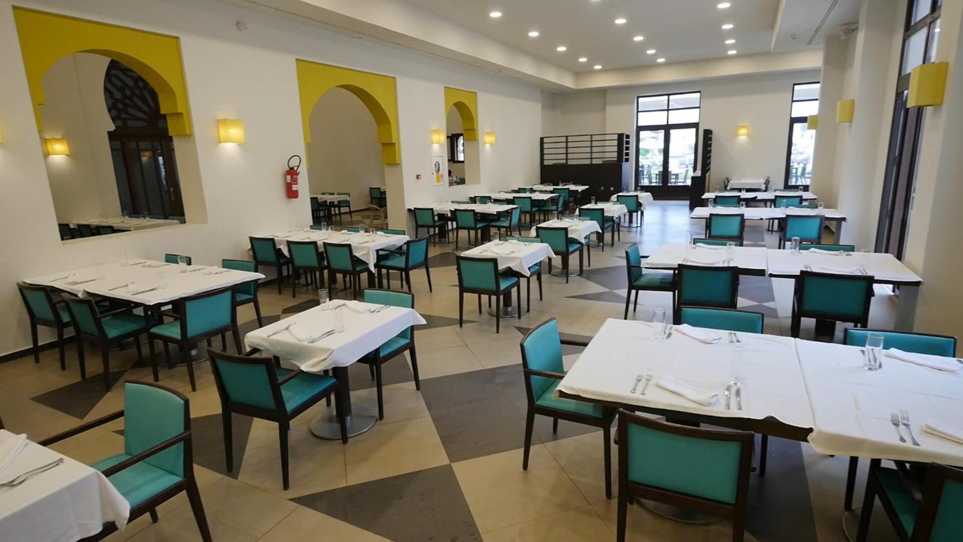Restaurant-cafeteria
