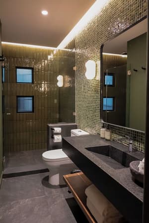 thumbnail: Bathroom