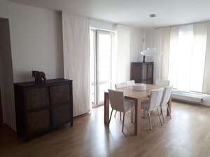 thumbnail: Living area