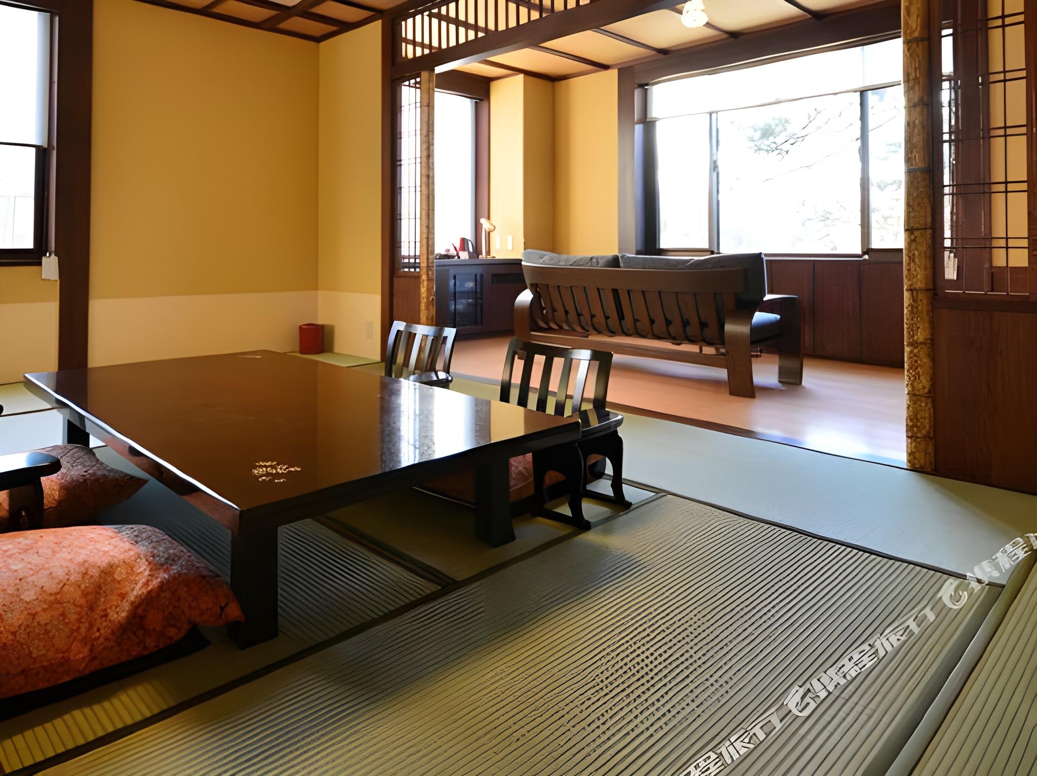 Restaurant-cafeteria