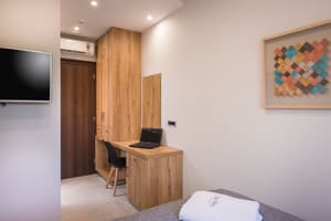 thumbnail: Room